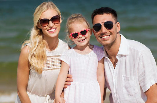 beach family photo outfits